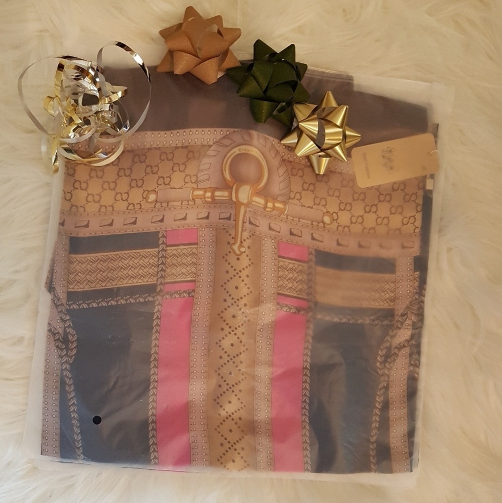 Boutique Chain Print Scarf Classic Luxury Accent EXTRA Large Shoulder Drape - Picture 3 of 7
